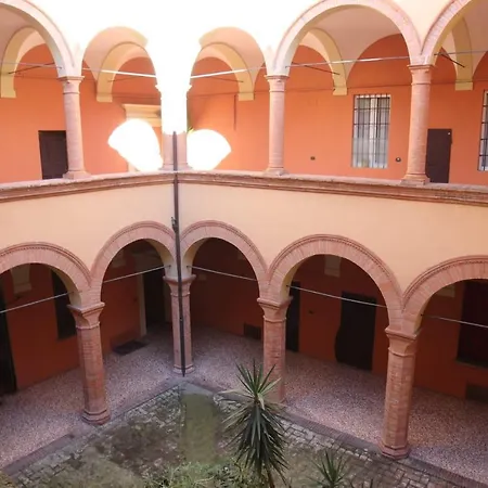 Il Chiostro Guest house Bologna