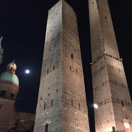 Il Chiostro * Bologna